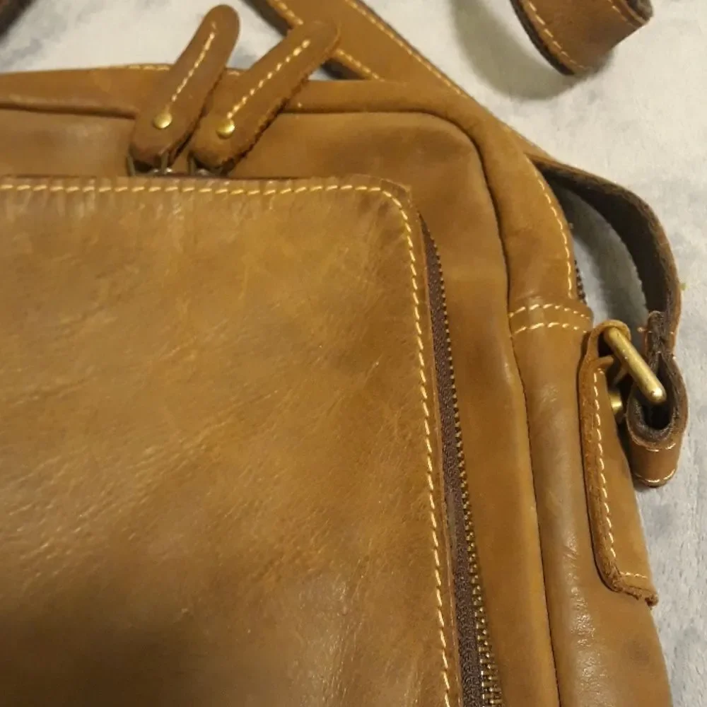Tiding leather crossbody bag brown - Picture 2 of 8